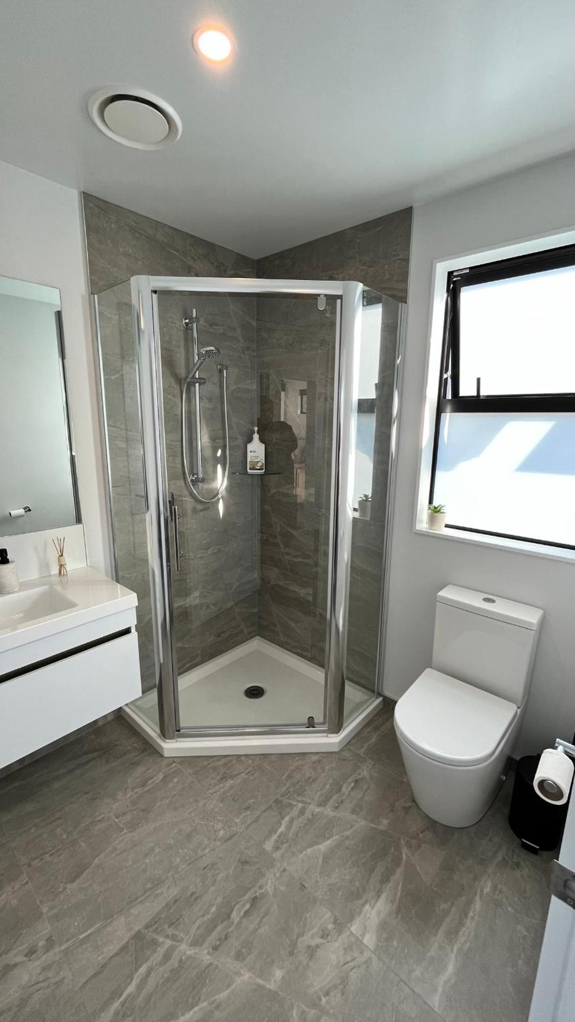 Luxury 2 Bedroom By St James Park Christchurch Buitenkant foto